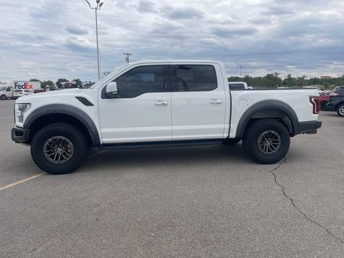 Used 2019 Ford F150 Raptor w/ Equipment Group 802A Luxury AWD/4WD image 6