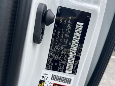 Used 2026 Toyota Sienna XLE AWD/4WD image 20