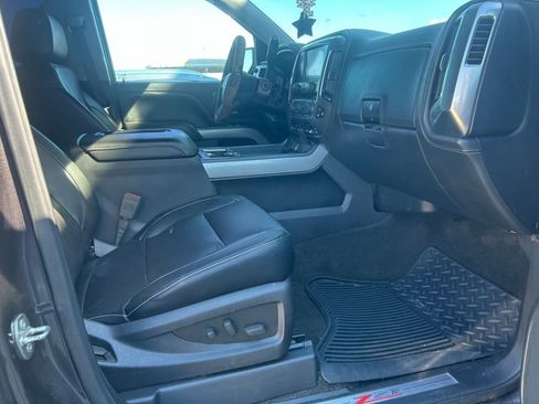 Used 2016 Chevrolet Silverado 1500 LTZ Z71 w/ LTZ Plus Package image 3