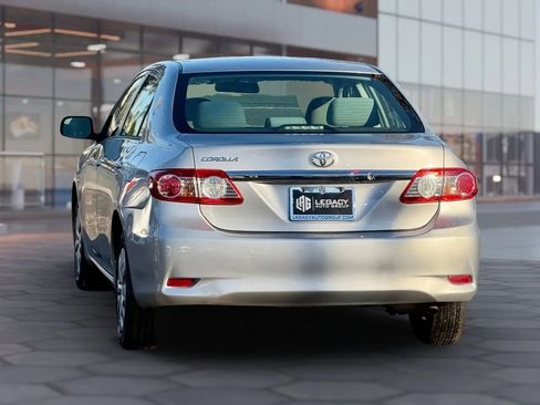 Used 2013 Toyota Corolla LE Special Edition image 4