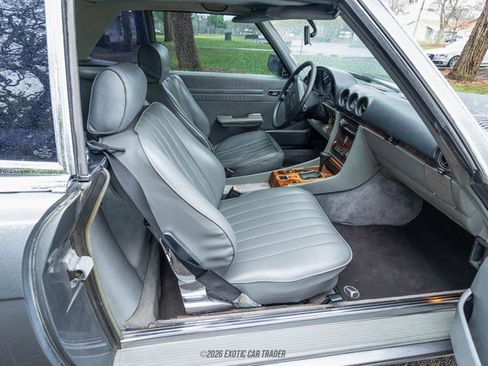 Used 1987 Mercedes-Benz 560 SL image 49