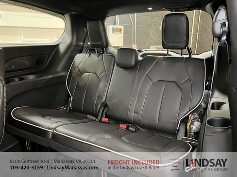 New 2026 Chrysler Pacifica Limited w/ S Appearance Package image 22