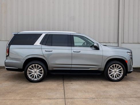 Certified 2024 Cadillac Escalade Premium Luxury image 12