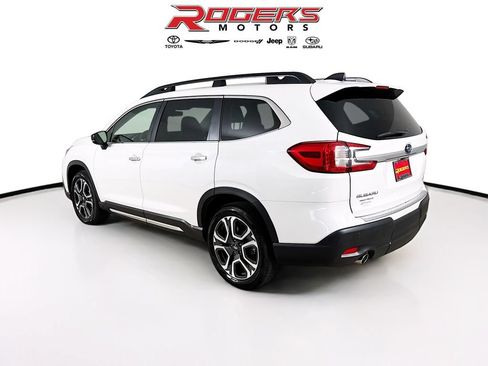 Certified 2025 Subaru Ascent Touring w/ Popular Package #2 AWD/4WD image 6