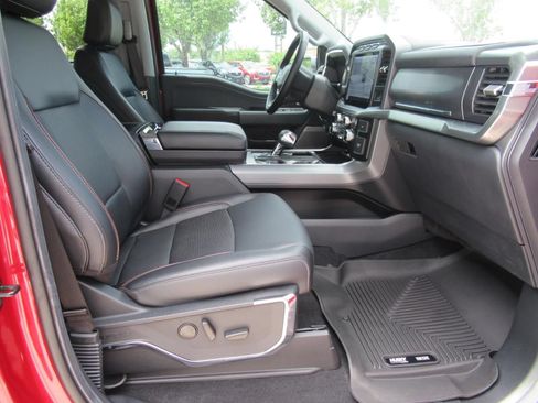 Used 2023 Ford F150 Lariat w/ Trailer Tow Package RWD image 9
