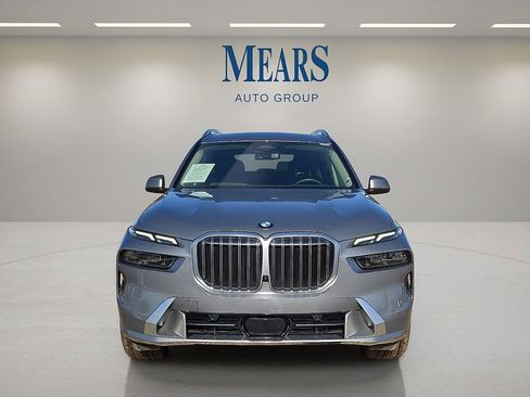 Used 2026 BMW X7 xDrive40i image 8