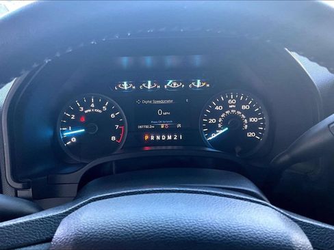 Used 2020 Ford F150 XLT w/ Equipment Group 302A Luxury AWD/4WD image 9