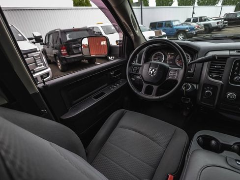 Used 2014 RAM 1500 Express w/ Black Ram 1500 Express Group AWD/4WD image 23