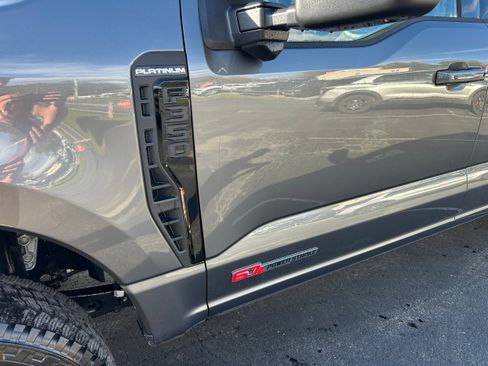 New 2026 Ford F350 Platinum w/ FX4 Off-Road Package image 21