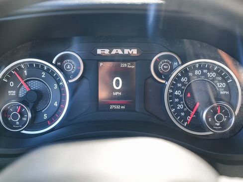 Used 2024 RAM 3500 Big Horn image 21