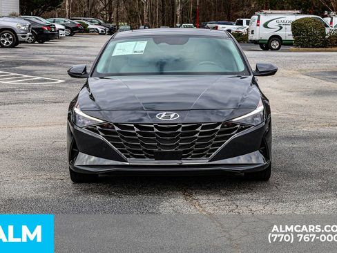 Used 2023 Hyundai Elantra Limited image 11