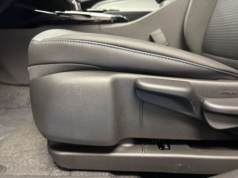 New 2026 Chevrolet Trax LT image 26