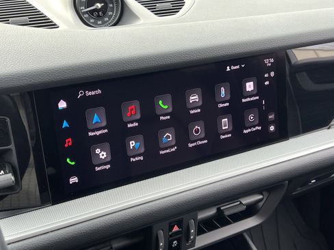 Certified 2024 Porsche Cayenne image 26