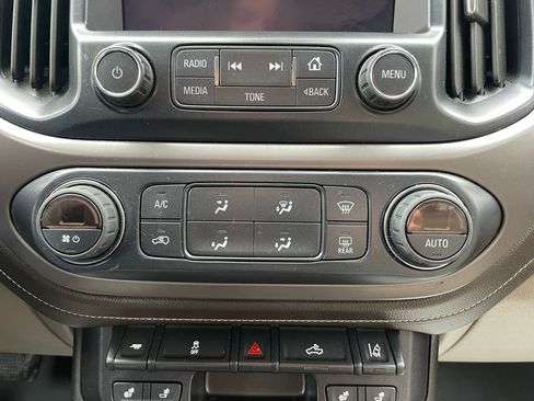 Certified 2017 GMC Canyon SLT w/ Driver Alert Package image 40