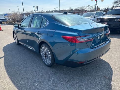 New 2026 Toyota Camry XLE AWD/4WD image 4
