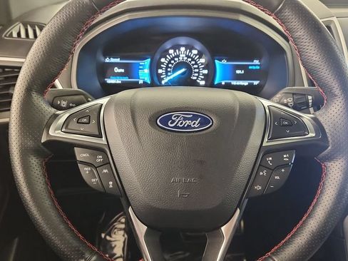 Certified 2024 Ford Edge ST-Line AWD/4WD image 13