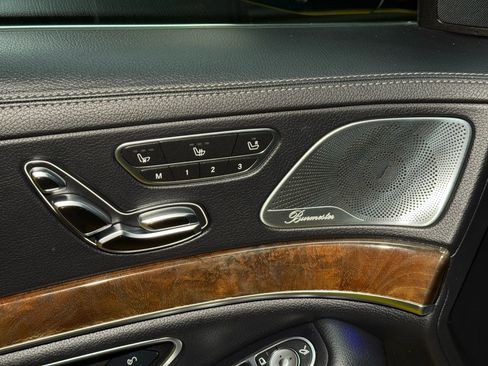Used 2014 Mercedes-Benz S 550 Sedan image 41