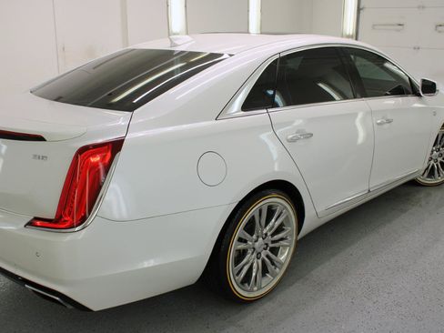 Used 2018 Cadillac XTS Luxury w/ Driver Awareness Package FWD image 15