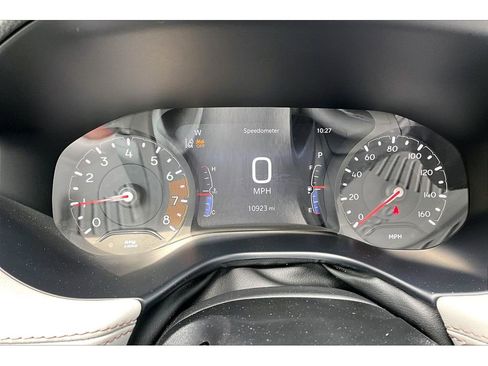 Used 2026 Jeep Compass Limited AWD/4WD image 29