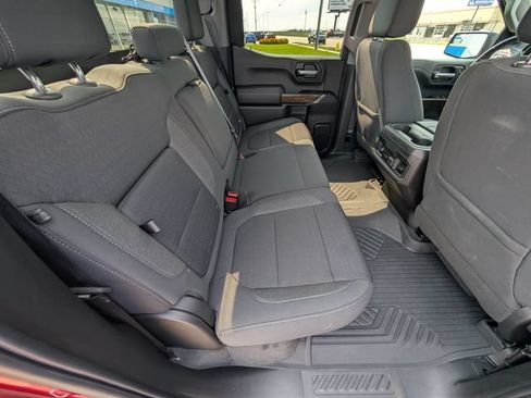 Used 2021 Chevrolet Silverado 1500 RST w/ LPO, Blackout Package AWD/4WD image 6