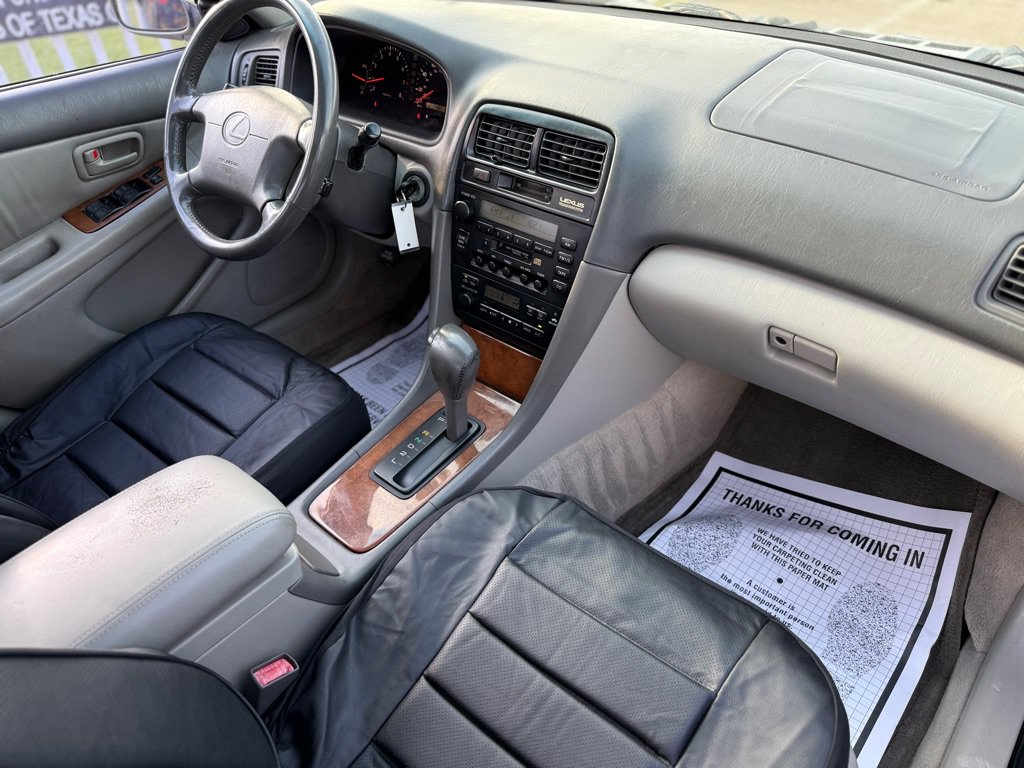 Used 1998 Lexus ES 330 w/ Leather Trim Pkg FWD image 14