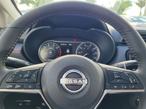 New 2025 Nissan Versa SR w/ Trunk Package image 9