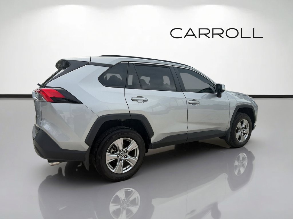 Used 2024 Toyota RAV4 XLE w/ Convenience Package FWD image 3