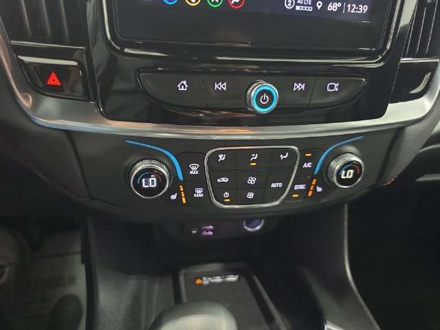 Used 2023 Chevrolet Traverse RS AWD/4WD image 15