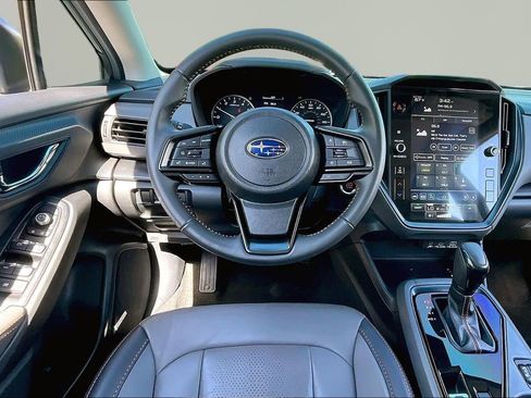 Used 2024 Subaru Crosstrek 2.5i Limited w/ Popular Package #4A image 9