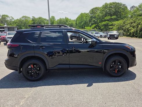New 2026 Nissan Rogue SV image 11