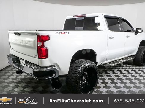 Used 2019 Chevrolet Silverado 1500 LTZ w/ LTZ Convenience Package image 30