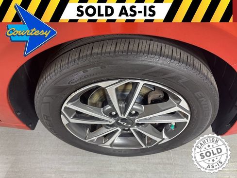 Used 2022 Kia Forte LXS FWD image 12