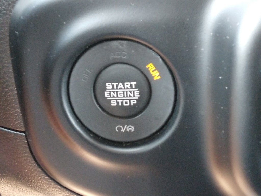 Used 2021 Jeep Gladiator Sport AWD/4WD image 21