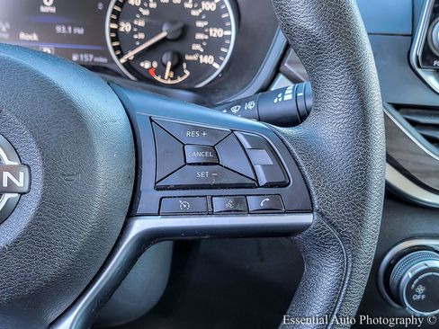 Used 2023 Nissan Altima 2.5 SV image 16