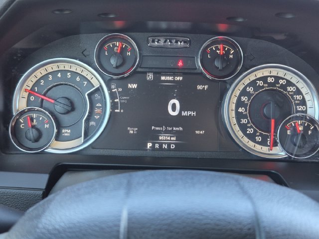 Used 2018 RAM 2500 Laramie w/ Convenience Group AWD/4WD image 15