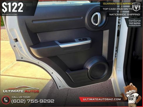 Used 2007 Dodge Nitro R/T RWD image 21