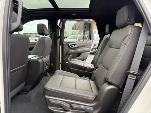 Used 2021 Chevrolet Tahoe High Country w/ Premium Package AWD/4WD image 20