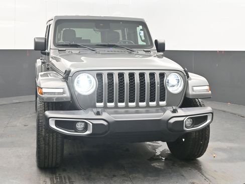 Used 2021 Jeep Wrangler Unlimited Sahara w/ Cold Weather Group image 2