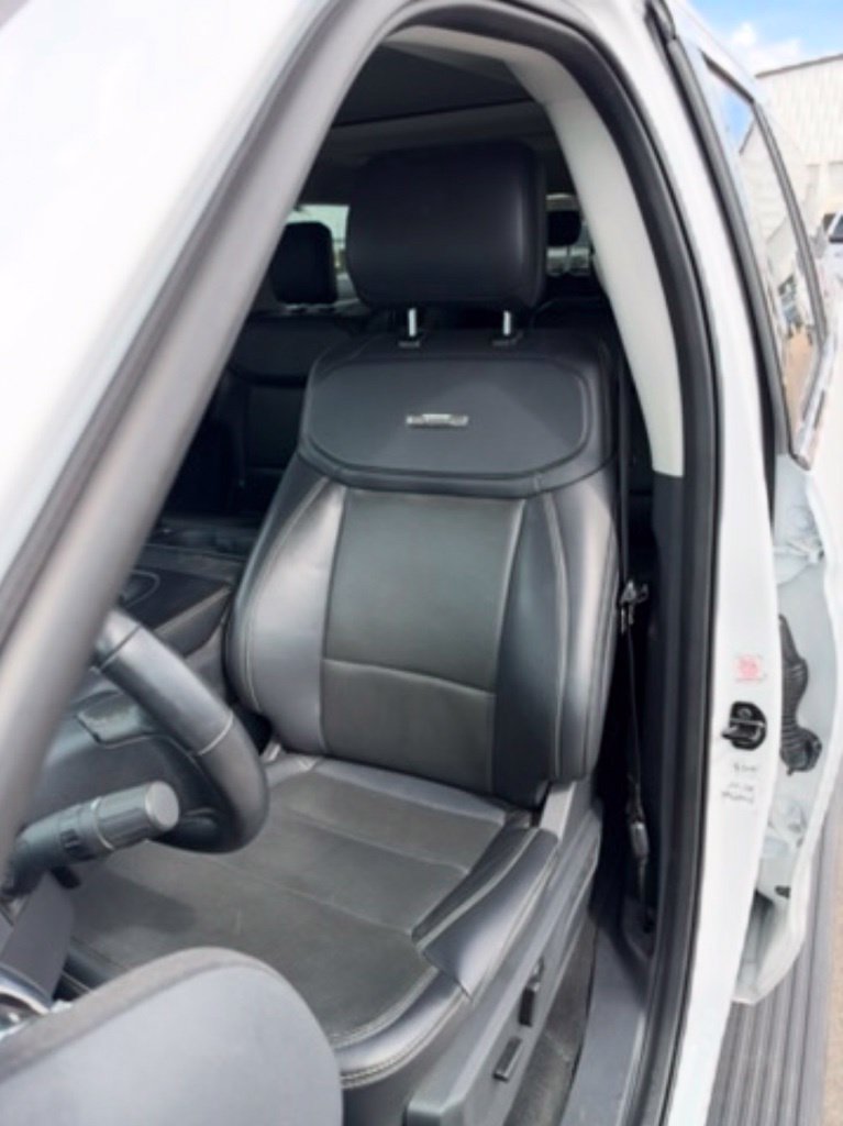 Used 2025 Ford Expedition Max Platinum AWD/4WD image 3
