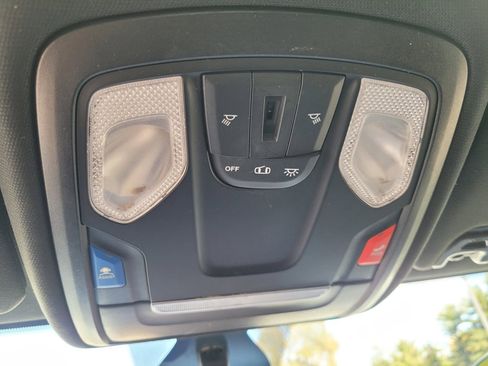 Used 2022 RAM 3500 Big Horn AWD/4WD image 24
