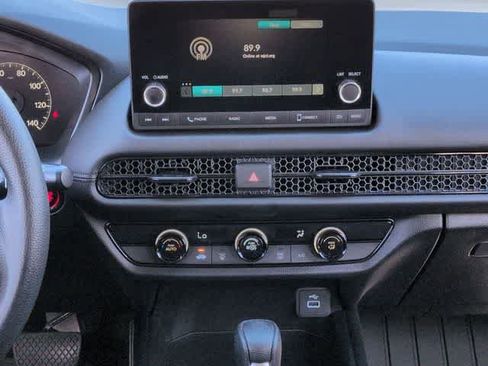 Used 2023 Honda HR-V LX image 28