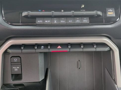 Used 2024 Toyota Tundra SR5 AWD/4WD image 19