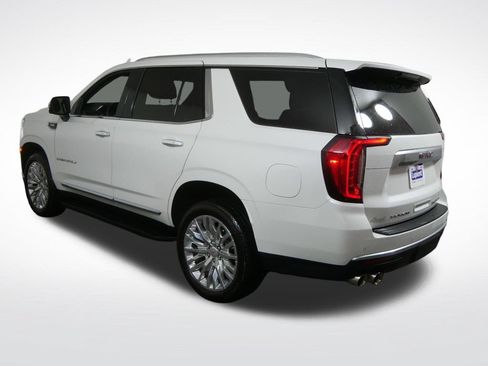 Used 2024 GMC Yukon Denali AWD/4WD image 7