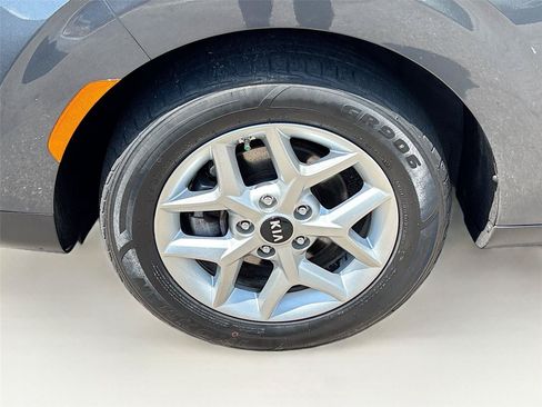 Used 2021 Kia Soul S FWD image 28