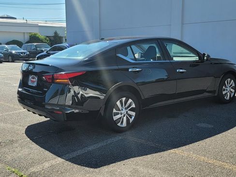 Used 2019 Nissan Altima 2.5 S AWD/4WD image 8