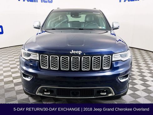 Used 2018 Jeep Grand Cherokee Overland AWD/4WD image 3