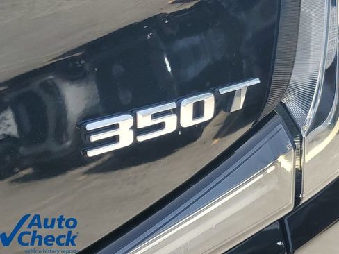 Used 2024 Cadillac XT4 Sport FWD image 9