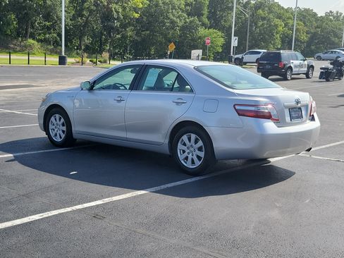 Used 2009 Toyota Camry Hybrid FWD image 4