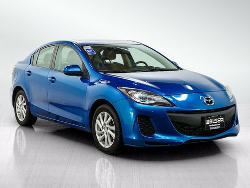 Used 2012 MAZDA MAZDA3 i Grand Touring w/ Tech Pkg FWD image 7