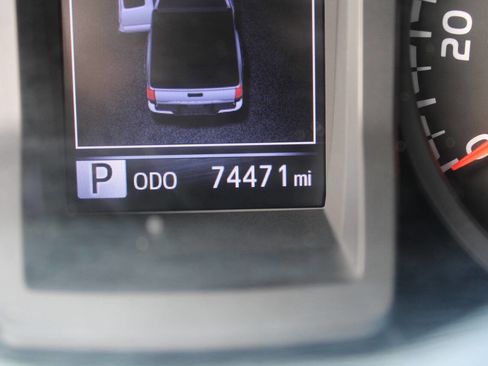 Used 2022 Toyota Tacoma SR image 14